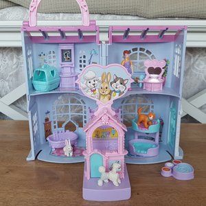 Vintage Fisher Price Sweet Streets Pet Parlour